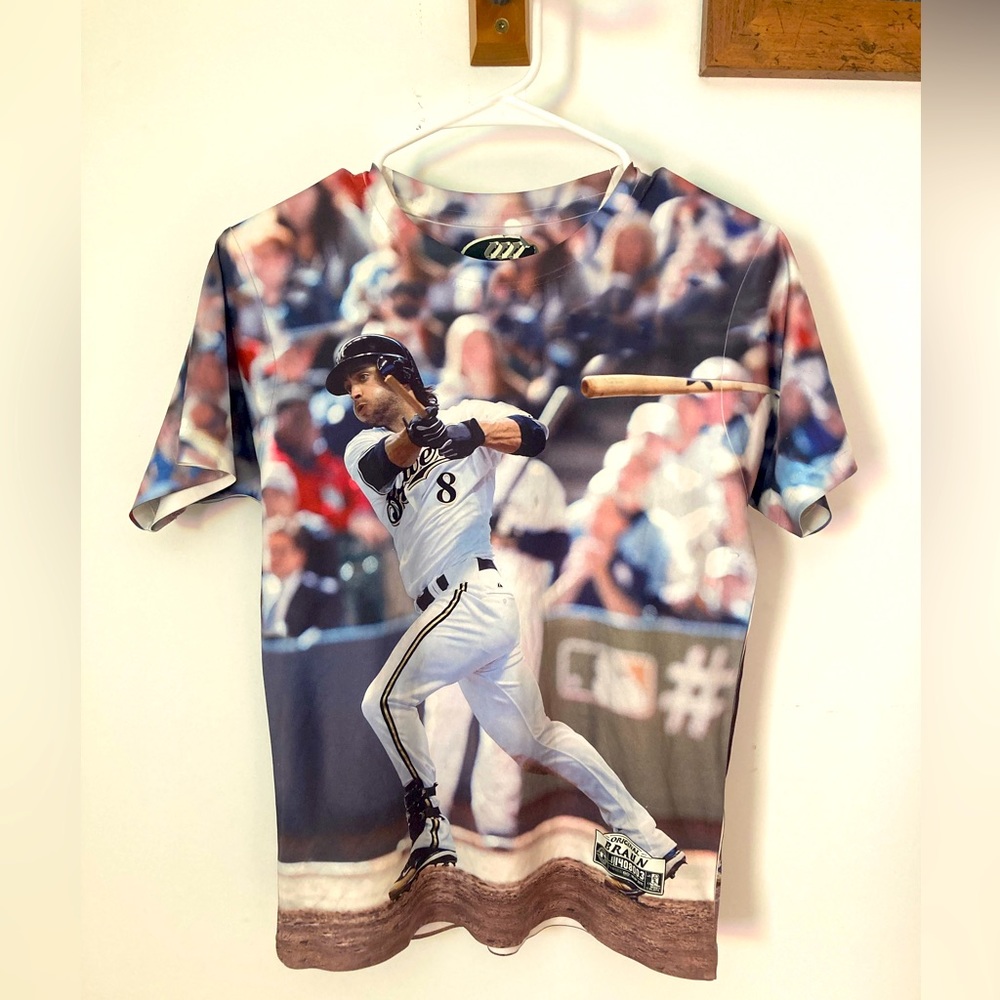 Three60 gear graphic tee